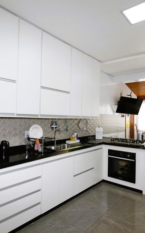 Casa à venda com 150m², 3 quartos e 2 vagasCozinha