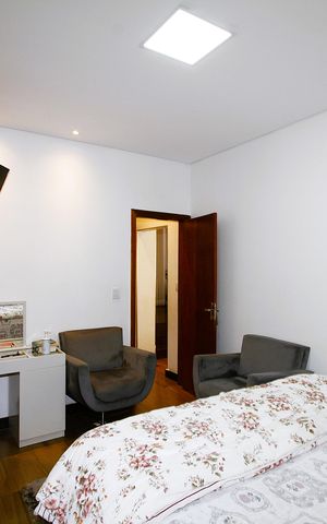 Casa à venda com 150m², 3 quartos e 2 vagasSuíte 1