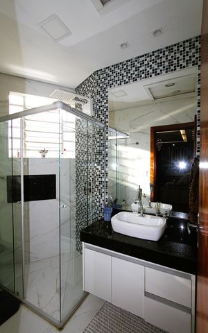 Casa à venda com 150m², 3 quartos e 2 vagasBanheiro 2