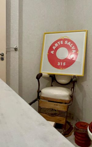 Apartamento à venda com 180m², 3 quartos e 1 vaga Apartamento à venda com 180m², 3 quartos e 1 vagaBanheiro