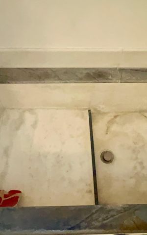 Apartamento à venda com 180m², 3 quartos e 1 vaga Apartamento à venda com 180m², 3 quartos e 1 vagaBanheiro da Suíte