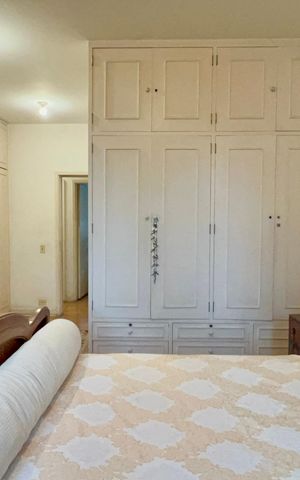 Apartamento à venda com 180m², 3 quartos e 1 vaga Apartamento à venda com 180m², 3 quartos e 1 vagaSuite