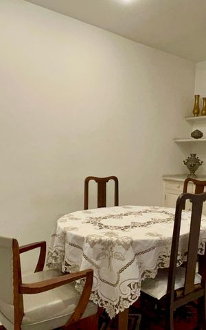 Apartamento à venda com 180m², 3 quartos e 1 vaga Apartamento à venda com 180m², 3 quartos e 1 vagaSala de Jantar