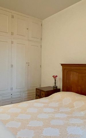 Apartamento à venda com 180m², 3 quartos e 1 vaga Apartamento à venda com 180m², 3 quartos e 1 vagaSuite