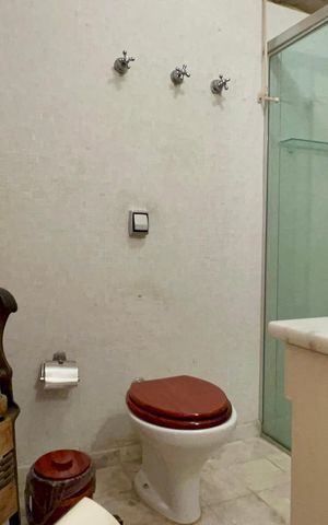 Apartamento à venda com 180m², 3 quartos e 1 vaga Apartamento à venda com 180m², 3 quartos e 1 vagaBanheiro