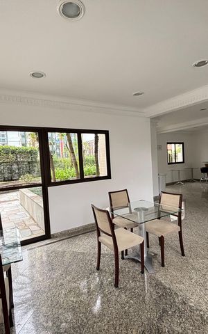 Apartamento à venda com 168m², 4 quartos e 3 vagas Apartamento à venda com 168m², 4 quartos e 3 vagasÁrea comum - Salão de festas