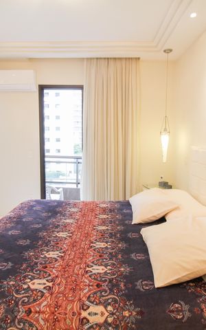 Apartamento à venda com 168m², 4 quartos e 3 vagas Apartamento à venda com 168m², 4 quartos e 3 vagasSuíte 1