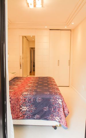 Apartamento à venda com 168m², 4 quartos e 3 vagas Apartamento à venda com 168m², 4 quartos e 3 vagasSuíte 1