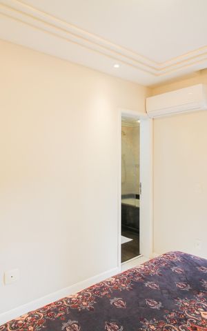 Apartamento à venda com 168m², 4 quartos e 3 vagas Apartamento à venda com 168m², 4 quartos e 3 vagasSuíte 1