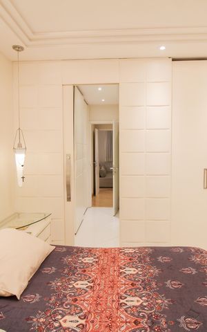 Apartamento à venda com 168m², 4 quartos e 3 vagas Apartamento à venda com 168m², 4 quartos e 3 vagasSuíte 1