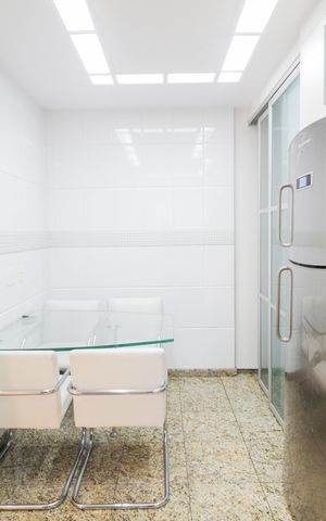 Apartamento à venda com 168m², 4 quartos e 3 vagas Apartamento à venda com 168m², 4 quartos e 3 vagasCozinha