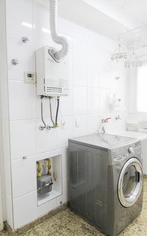 Apartamento à venda com 168m², 4 quartos e 3 vagas Apartamento à venda com 168m², 4 quartos e 3 vagasÁrea de Serviço