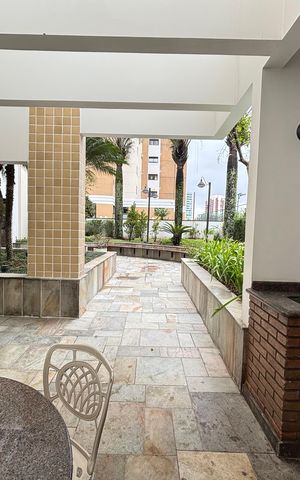 Apartamento à venda com 168m², 4 quartos e 3 vagas Apartamento à venda com 168m², 4 quartos e 3 vagasÁrea comum - Churrasqueira 2