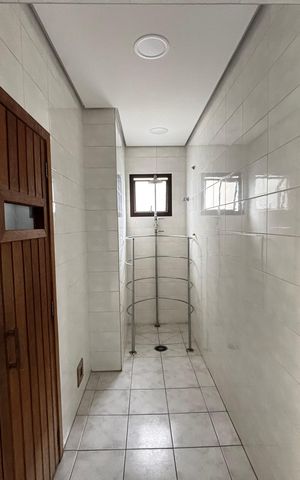 Apartamento à venda com 168m², 4 quartos e 3 vagas Apartamento à venda com 168m², 4 quartos e 3 vagasÁrea comum - Sauna