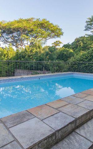 Casa para alugar com 400m², 4 quartos e 4 vagasPiscina