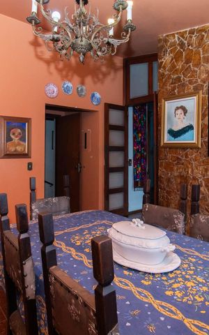 Casa para alugar com 400m², 4 quartos e 4 vagasSala
