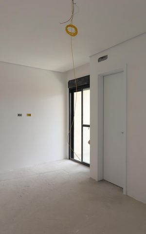 Apartamento à venda com 90m², 2 quartos e 2 vagasSuíte