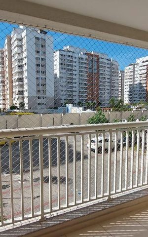Apartamento à venda com 75m², 3 quartos e 1 vaga Apartamento à venda com 75m², 3 quartos e 1 vagaVaranda da Sala