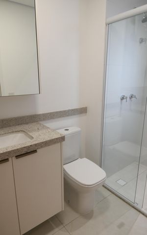 Apartamento à venda com 55m², 1 quarto e 2 vagasBanheiro Social