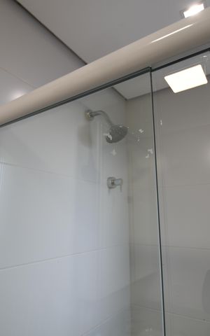 Apartamento à venda com 55m², 1 quarto e 2 vagasBanheiro Social