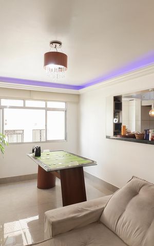 Apartamento à venda com 75m², 2 quartos e 1 vaga Apartamento à venda com 75m², 2 quartos e 1 vagaSala
