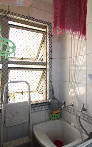 Apartamento à venda com 60m², 3 quartos e 1 vagaÁrea de Serviço
