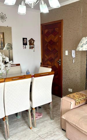 Apartamento à venda com 60m², 2 quartos e 1 vaga Apartamento à venda com 60m², 2 quartos e 1 vagaSala