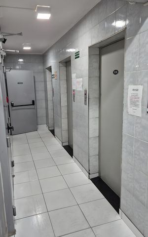 Apartamento à venda com 29m², 1 quarto e sem vaga Apartamento à venda com 29m², 1 quarto e sem vagaCorredor