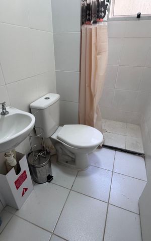 Apartamento à venda com 42m², 2 quartos e 1 vaga Apartamento à venda com 42m², 2 quartos e 1 vagaBanheiro