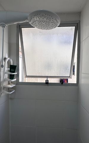 Apartamento à venda com 42m², 2 quartos e 1 vaga Apartamento à venda com 42m², 2 quartos e 1 vagaBanheiro