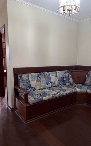 Casa à venda com 250m², 4 quartos e 3 vagas Casa à venda com 250m², 4 quartos e 3 vagasSala Andar Superior