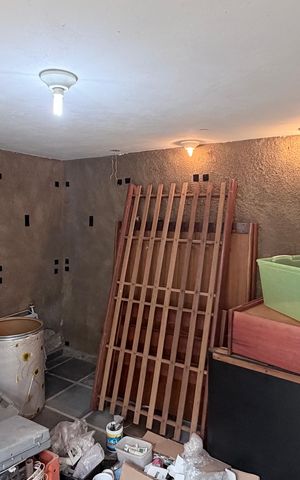 Casa à venda com 250m², 4 quartos e 3 vagas Casa à venda com 250m², 4 quartos e 3 vagasPorão 2