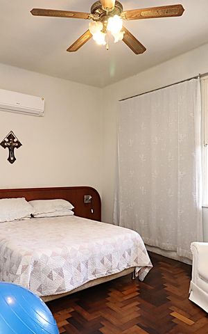 Casa à venda com 300m², 4 quartos e 2 vagasSuíte 1