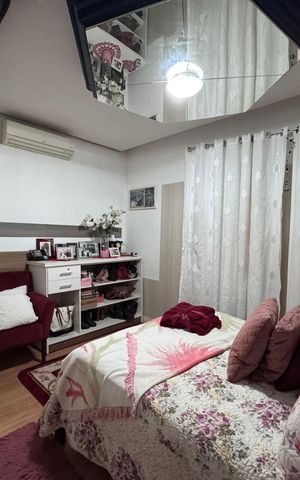 Casa à venda com 200m², 3 quartos e 2 vagas Casa à venda com 200m², 3 quartos e 2 vagasQuarto Suíte