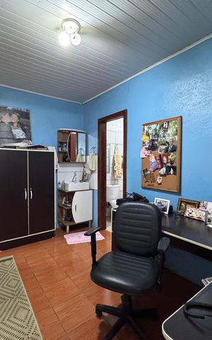 Casa à venda com 200m², 3 quartos e 2 vagas Casa à venda com 200m², 3 quartos e 2 vagasquarto 2