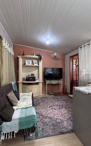 Casa à venda com 200m², 3 quartos e 2 vagas Casa à venda com 200m², 3 quartos e 2 vagassala