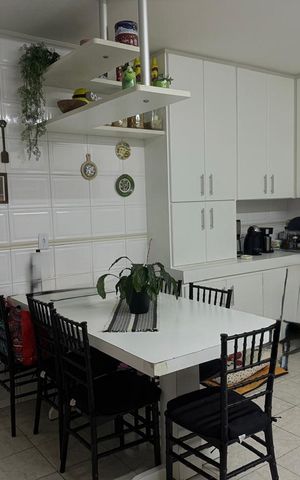 Casa à venda com 505m², 4 quartos e 2 vagas
