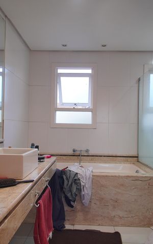 Casa para alugar com 241m², 3 quartos e 2 vagasBanheiro da Suíte 1