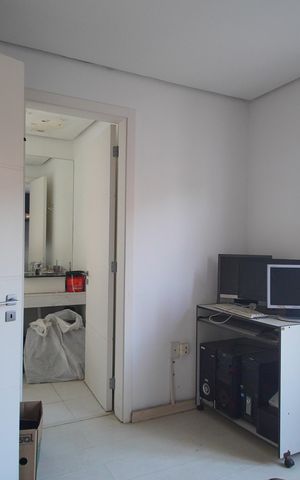 Casa para alugar com 241m², 3 quartos e 2 vagasSuíte 3