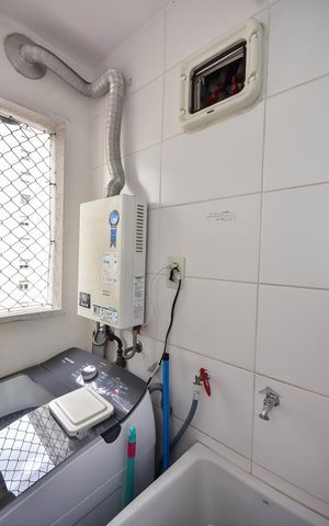 Apartamento à venda com 64m², 2 quartos e 1 vagaÁrea de Serviço 