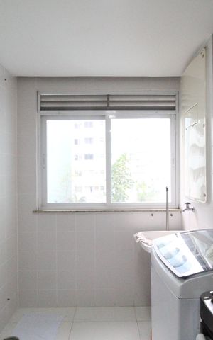 Apartamento à venda com 78m², 2 quartos e 1 vagaÁrea de Serviço