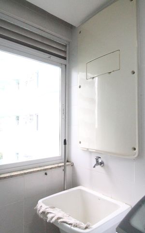 Apartamento à venda com 78m², 2 quartos e 1 vagaÁrea de Serviço