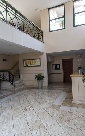 Apartamento à venda com 96m², 3 quartos e 2 vagasEntrada