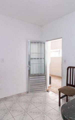 Casa à venda com 100m², 3 quartos e 1 vagaSala 2