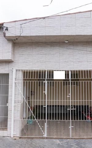 Casa à venda com 100m², 3 quartos e 1 vagaFachada