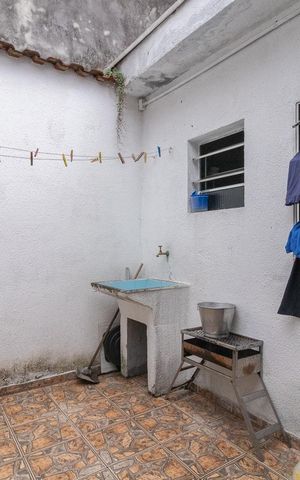 Casa à venda com 100m², 3 quartos e 1 vagaÁrea de Serviço
