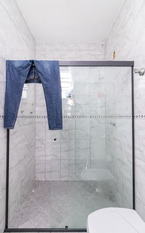Casa à venda com 100m², 3 quartos e 1 vagaBanheiro 2