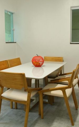 Casa à venda com 134m², 3 quartos e 4 vagasSala de jantar 