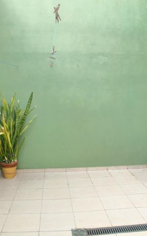 Casa à venda com 134m², 3 quartos e 4 vagasÁrea de convivência ( churrasqueira )