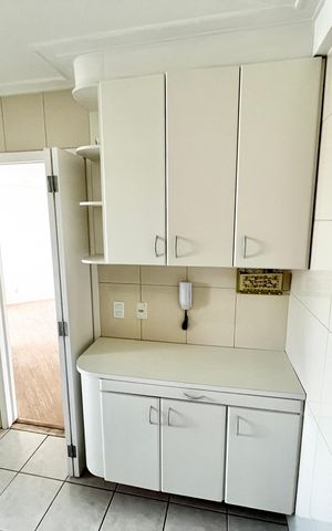 Apartamento à venda com 62m², 2 quartos e 2 vagas Apartamento à venda com 62m², 2 quartos e 2 vagasCozinha